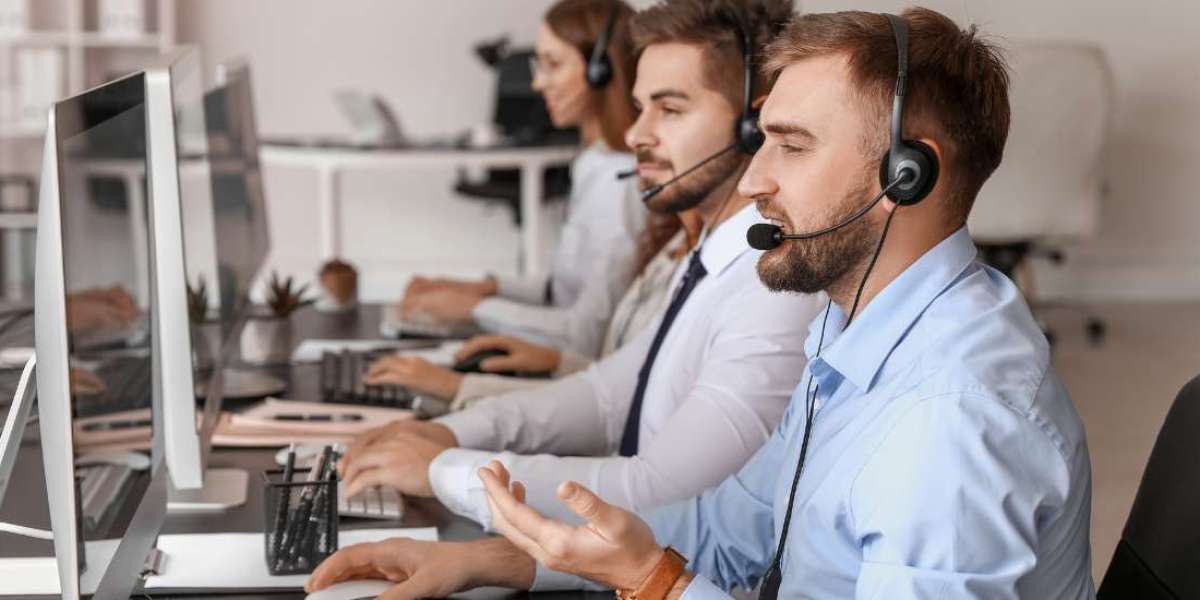 Why Choosing the Right Call Centre Makes or Breaks Your Restaurant’s Customer Experience in 2025