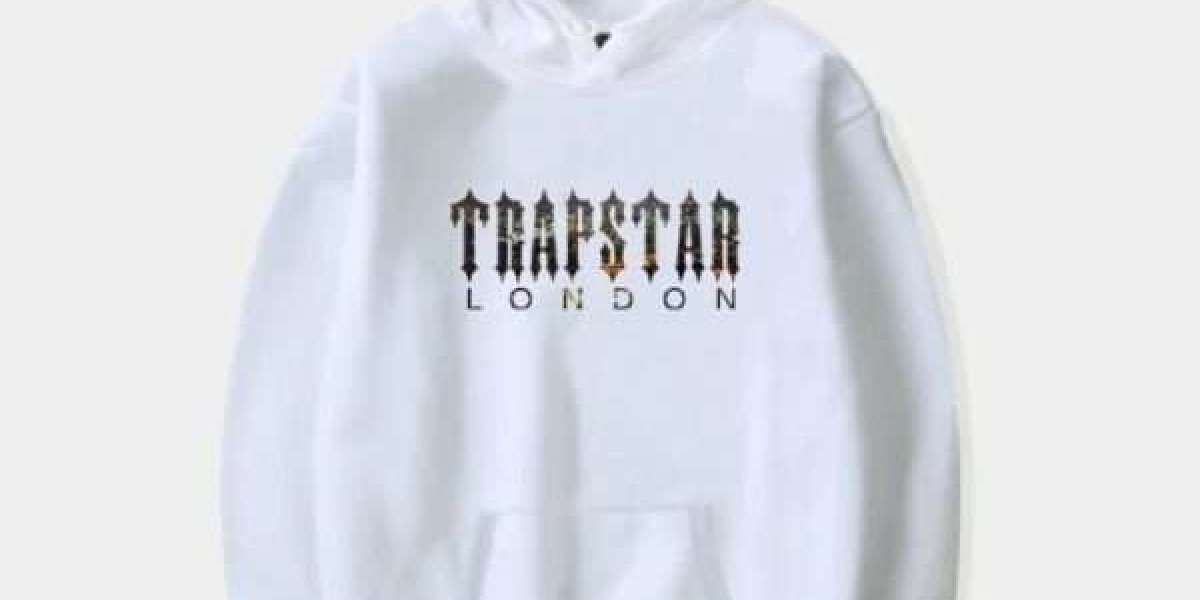 Trapstar vs Other Streetwear Brands: What Makes It Stand Out