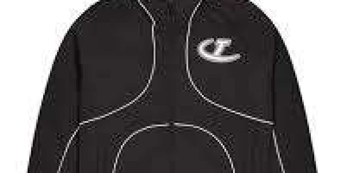 Trapstar Jacket – Modern Urban Outerwear 2026