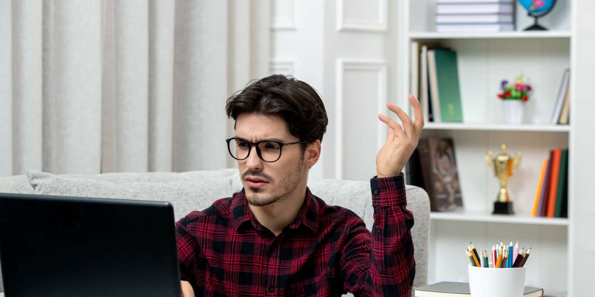 How Online Classes Are Changing the Way Students Learn Today