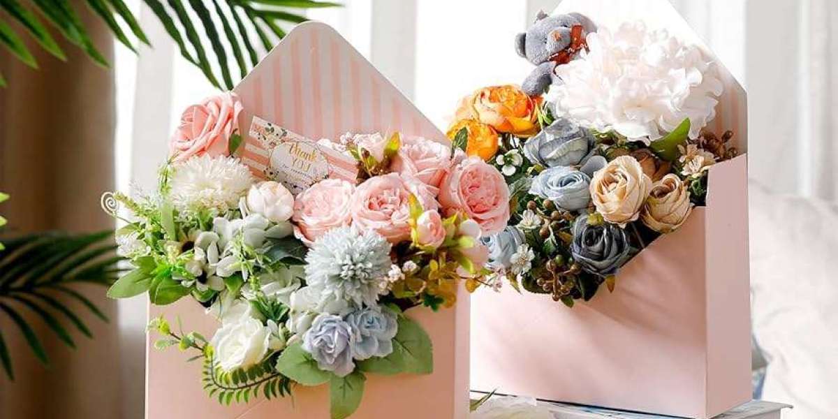 Custom Floral Boxes: The Packaging Trend That's Transforming the Flower Industry