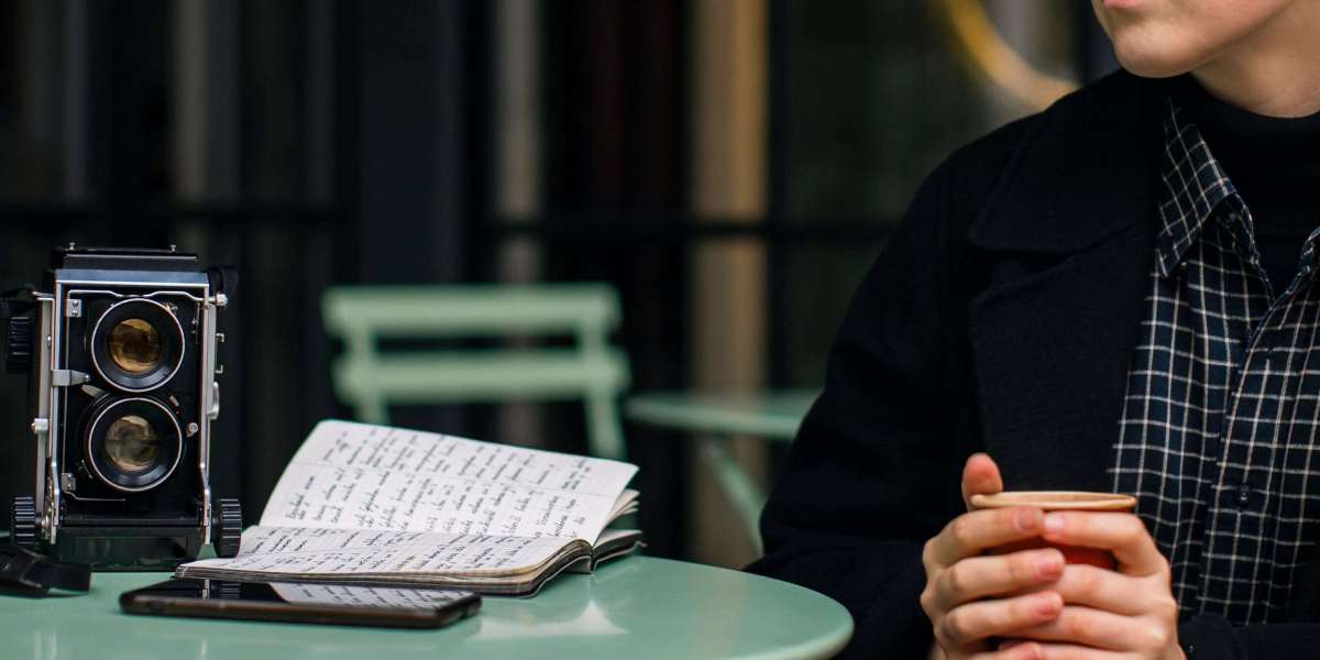 Why Professional Non-Fiction Book Services Are Essential?