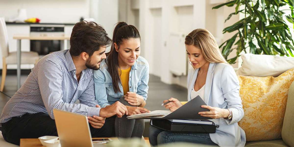 Real Estate Agents Near Me: Complete 2026 Guide to Finding the Best Local Experts