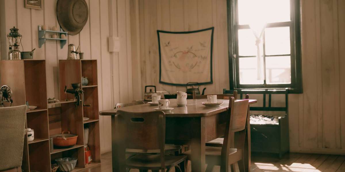 Best furniture shop in Gurgaon for Stylish & Customized Wooden Furniture