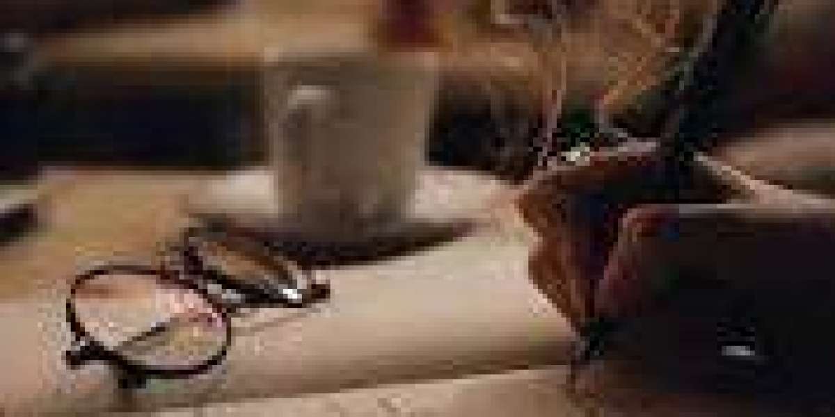 The Artist Who Turned Pain Into Stories and Paintings