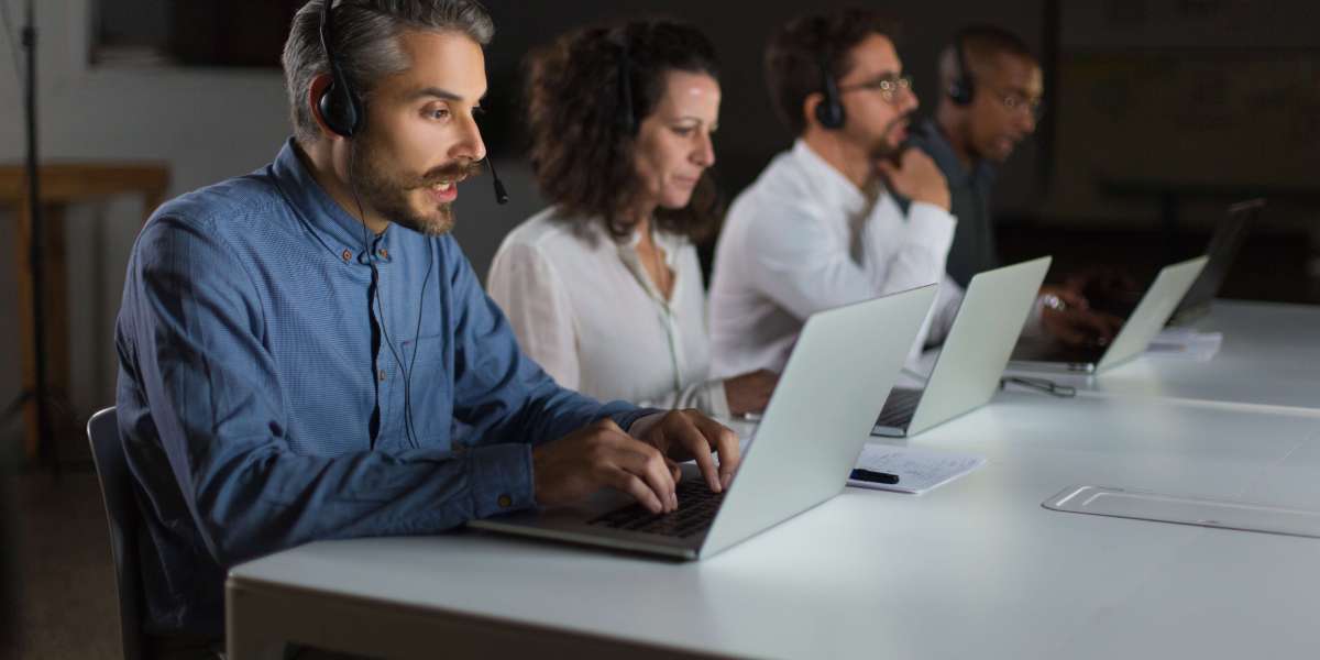 Colombia Call Center Outsourcing: The Key Qualities That Separate Top Providers