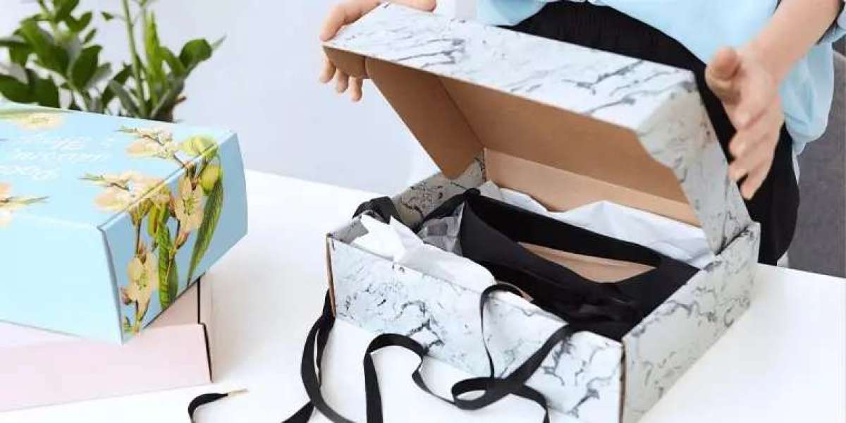 Custom Apparel Boxes for Modern Clothing Packaging Needs