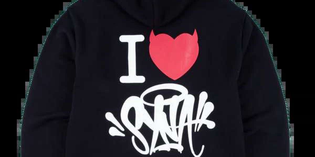 Syna World: The Streetwear Brand Redefining Modern Fashion Culture