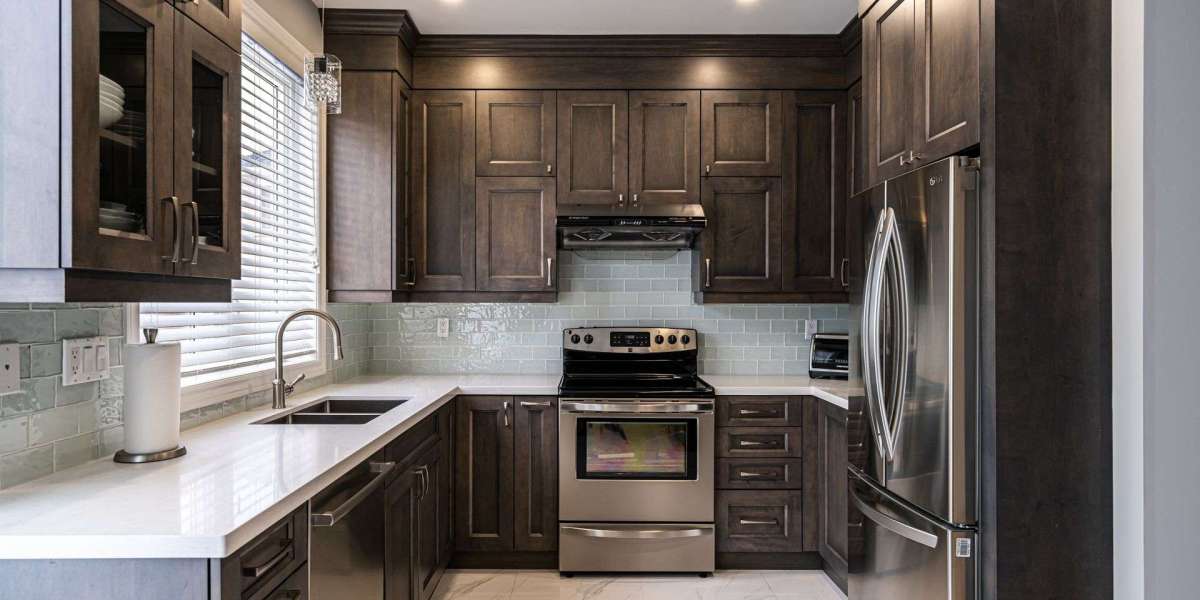 Why High-End Kitchen Cabinets in Toronto Are the Ultimate Choice for Creating a Sophisticated and Efficient Kitchen