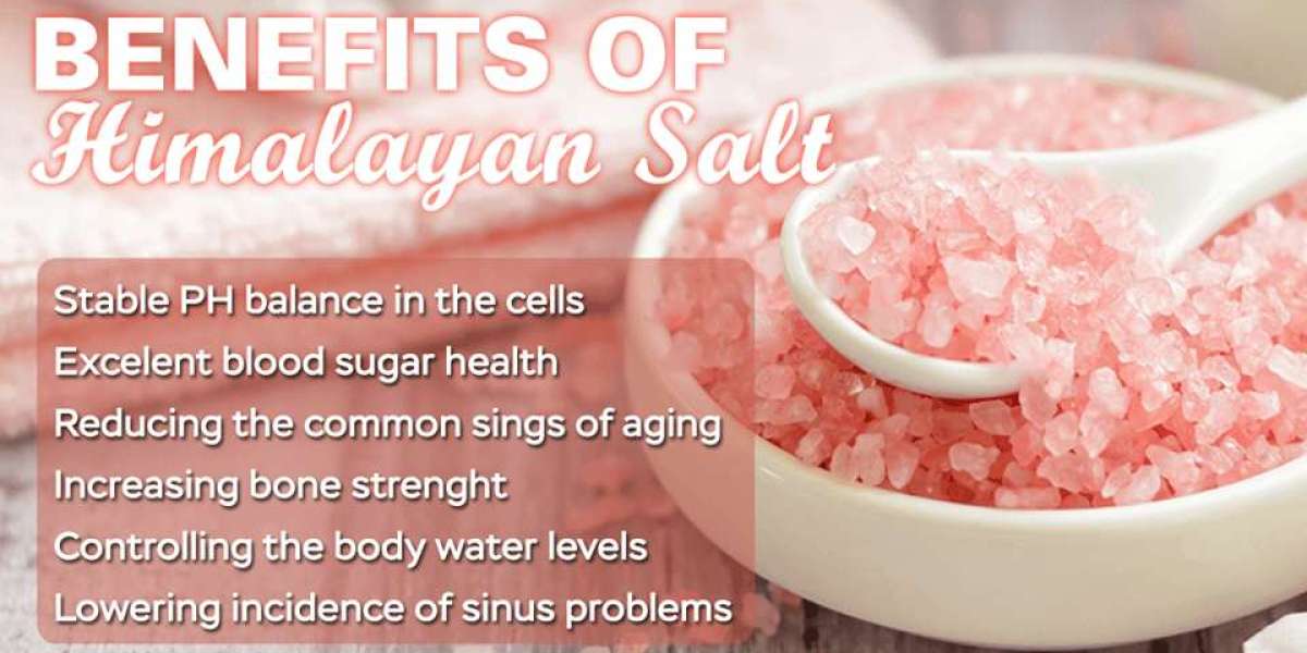 Pink Himalayan Salt: Benefits, Uses & Why It’s Popular Today