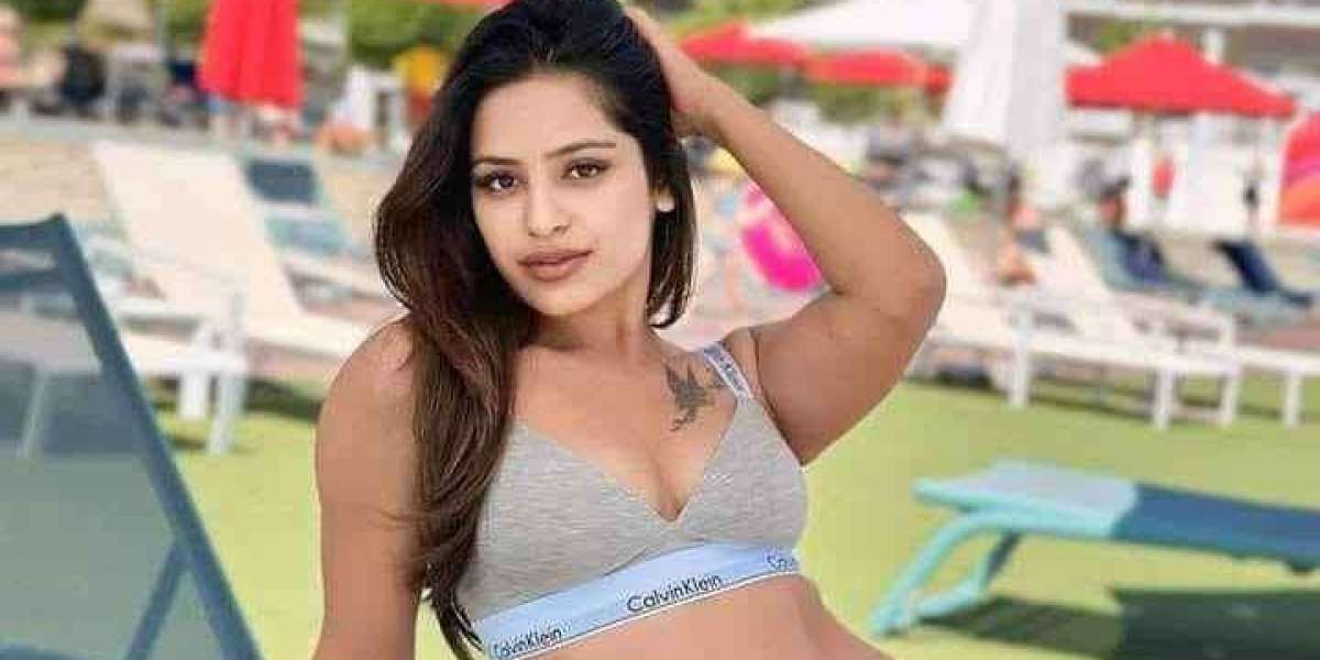 ≼ ? 9849314653 Hyderabad Russian call girls ≽ Hotel Central Park Basheer Bagh Escorts Service