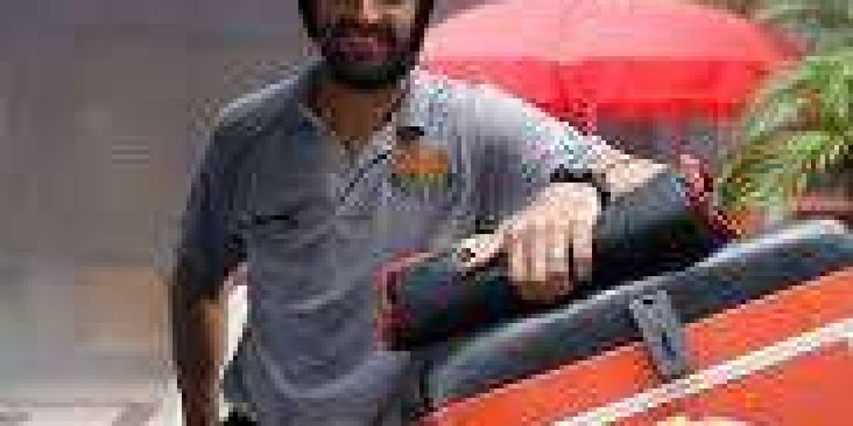 Pizza Delivery Has Changed: How Leading Brands Are Keeping Up in Qatar