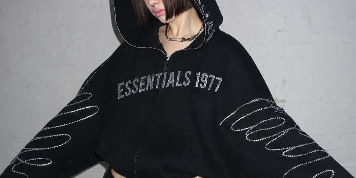 What Makes Cotton-Polyester Blends Ideal for Hoodiesyt\z