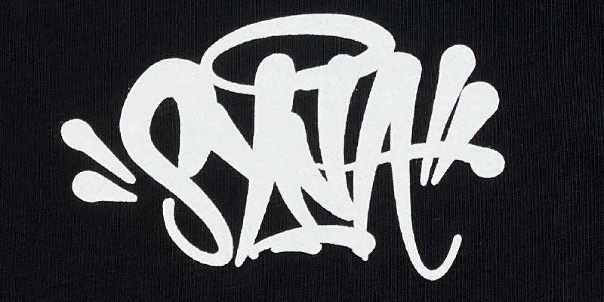 Syna: Defining a New Era of Contemporary Streetwear
