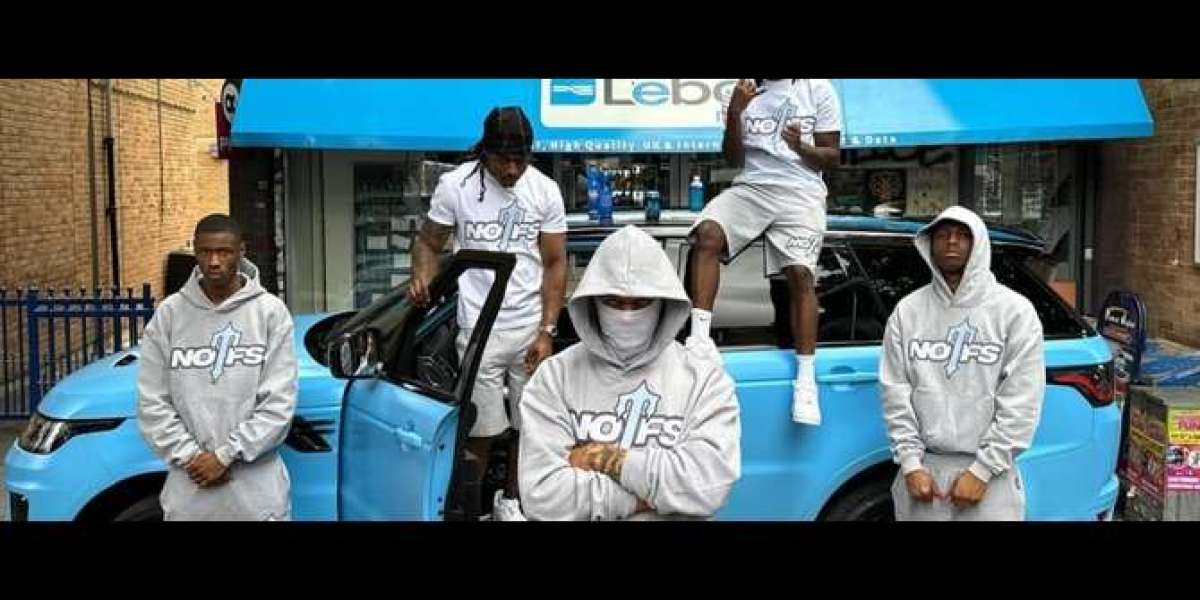 Streetwear Shirts 2026: Clean Urban Aesthetics