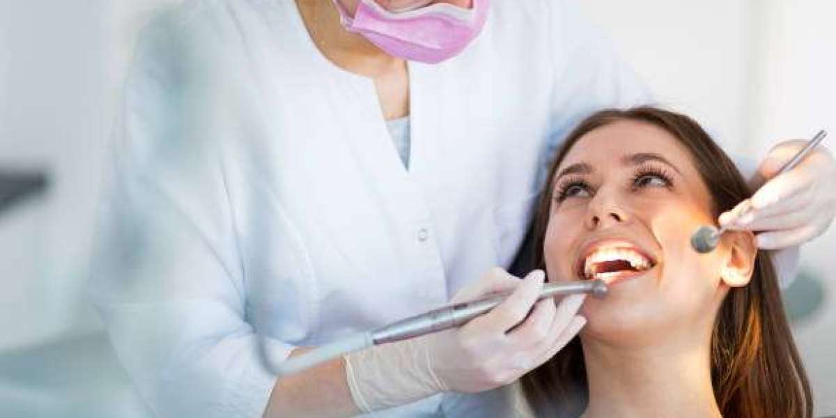 Best Dentist in Kalyan & Dentist Clinic : Complete  Lotus Dental Care and Implant Centre in Kalyan