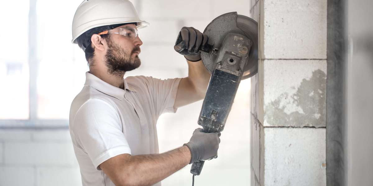 Concrete Repair Contractors: How to Choose the Right Specialists for Your Project