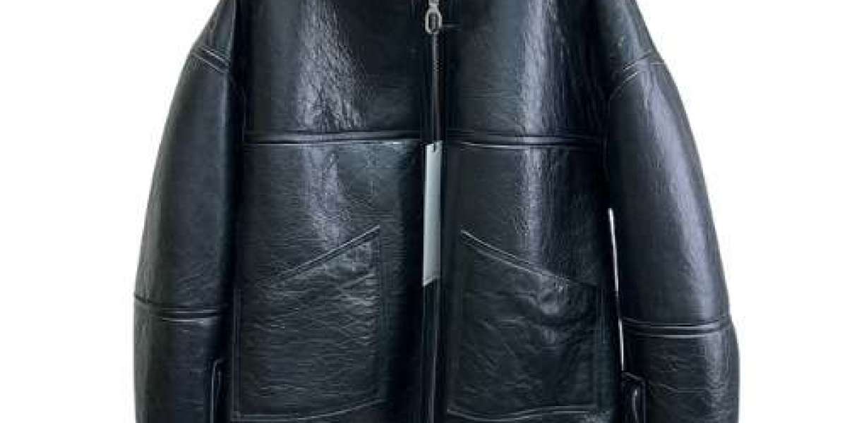 Rick Owens Fabric Feel, Price Tag, and Colour