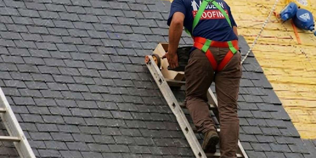 What Are the Main Components of a Roofing System?