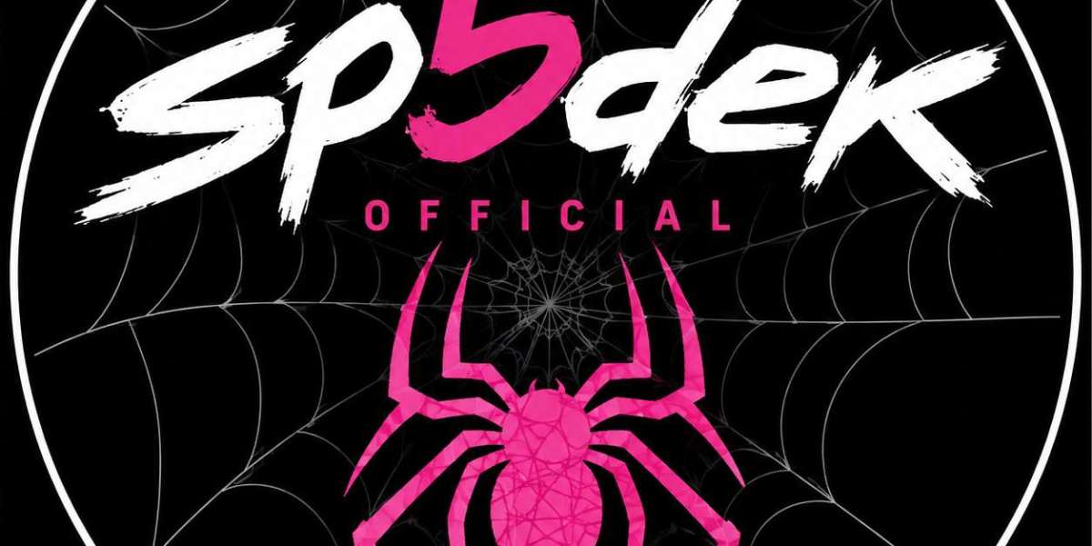 Sp5der Streetwear: Exploring Bold Designs and Modern Casual Fashion