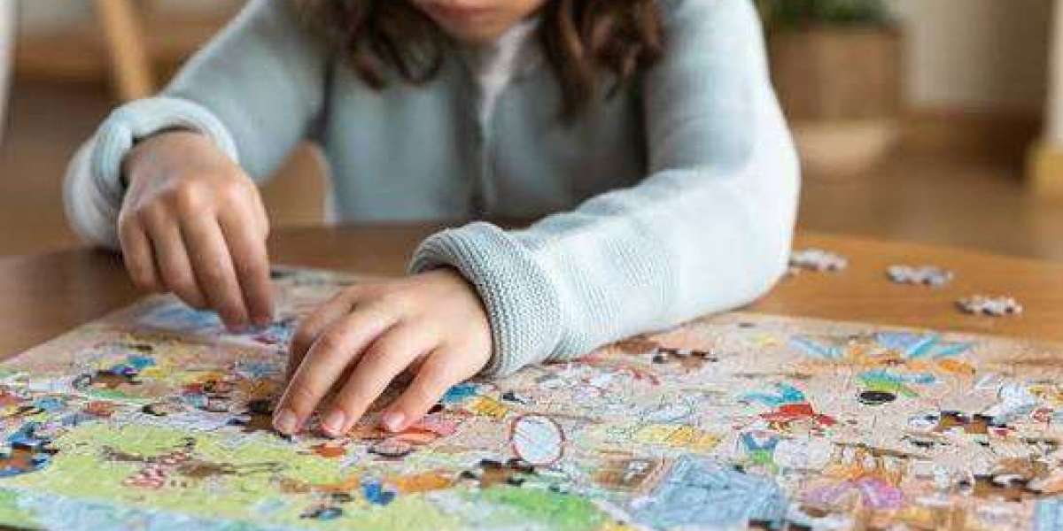 Card Games for Kids vs. Puzzles: Which One Fits Your Family?