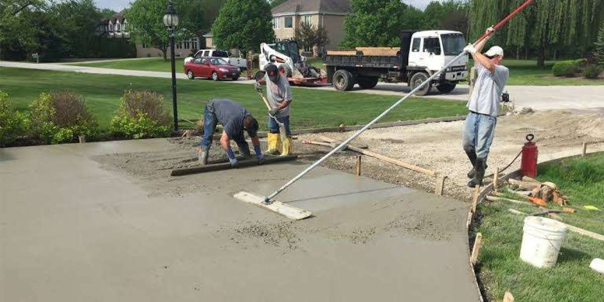 A Practical Guide to Choosing the Right Concrete Driveway Contractor